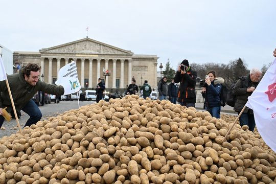 Πάγωμα της Mercosur προ της «συντριβής» του ευρωπαϊκού πρωτογενούς τομέα